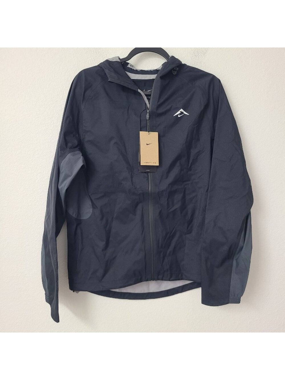 Nike Storm-Fit ADV Cosmic Peaks Running Jacket FZ1084-010 Size S Black